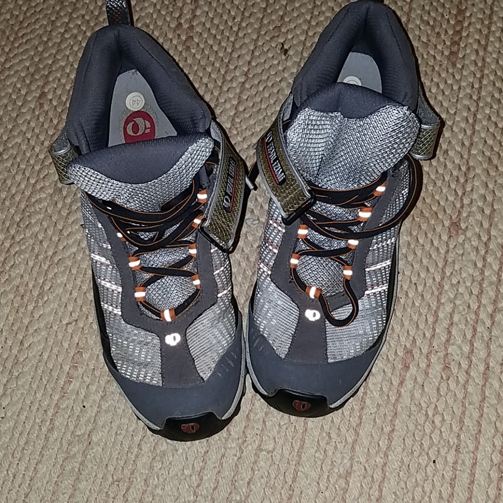 PEARL IZUMI biking shoe